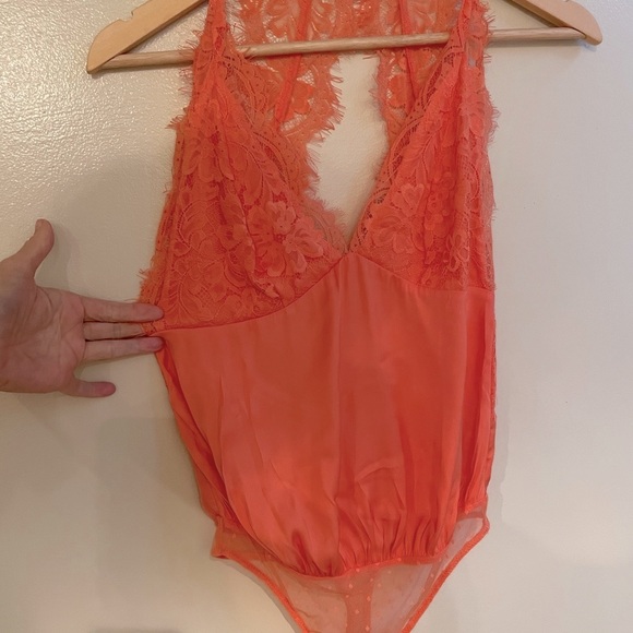 NWT free people orange satin eyelash lace cut out back thong mesh bodysuit XXS/S - Picture 7 of 13